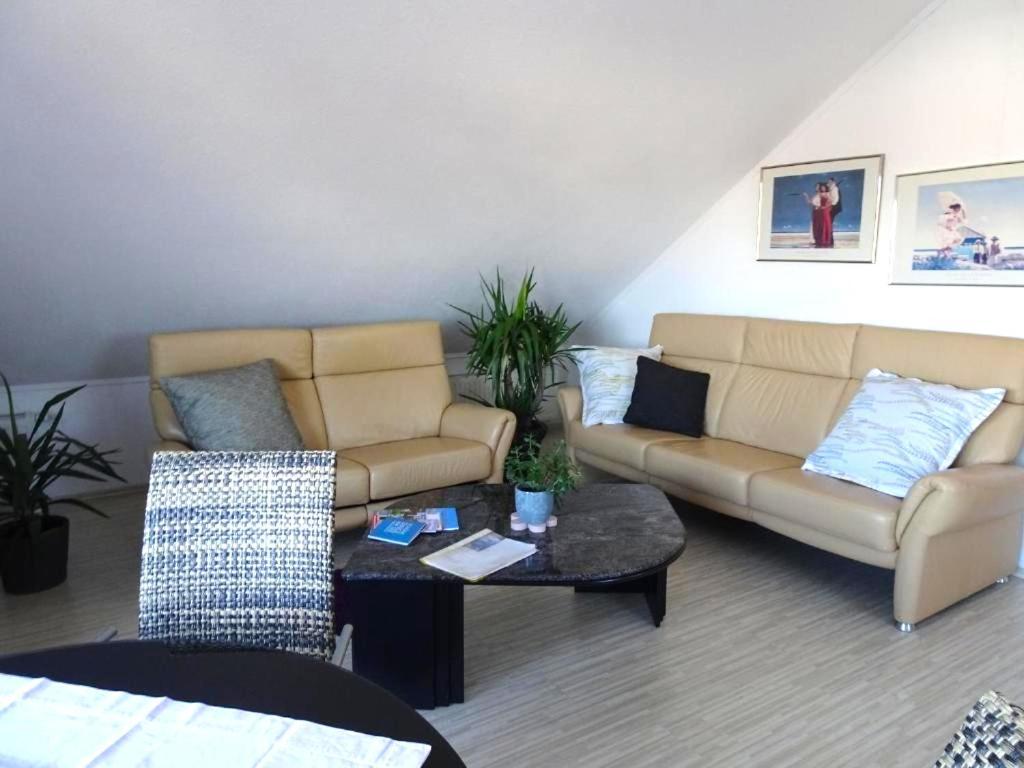 Ferienwohnung Am Bodensee อูลดิงเงน มึลโฮเฟิน ภายนอก รูปภาพ