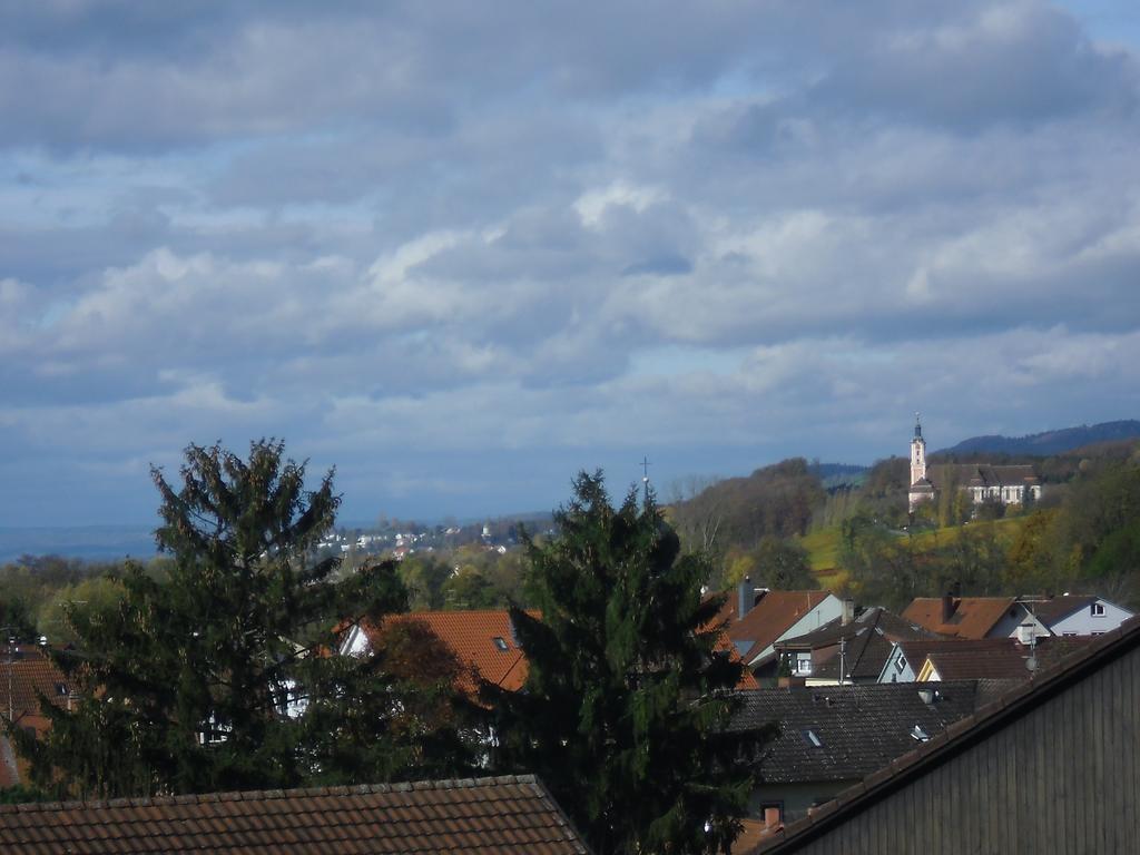 Ferienwohnung Am Bodensee อูลดิงเงน มึลโฮเฟิน ภายนอก รูปภาพ